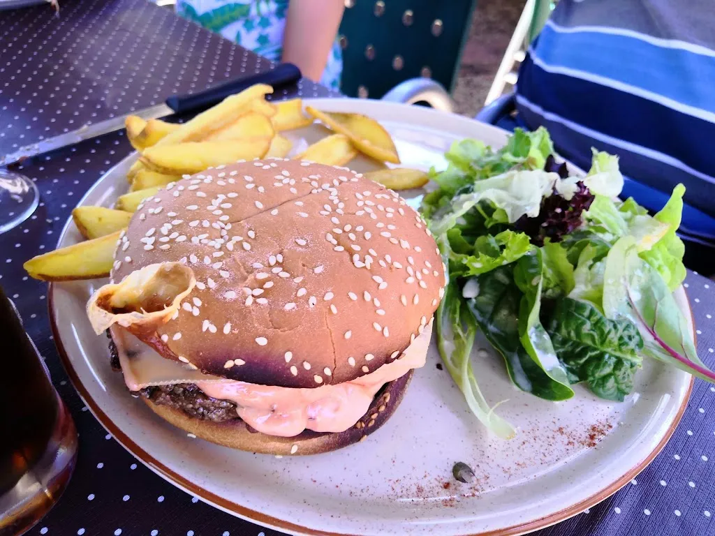 Ieva Butkute_Le Pignon_Léon_review