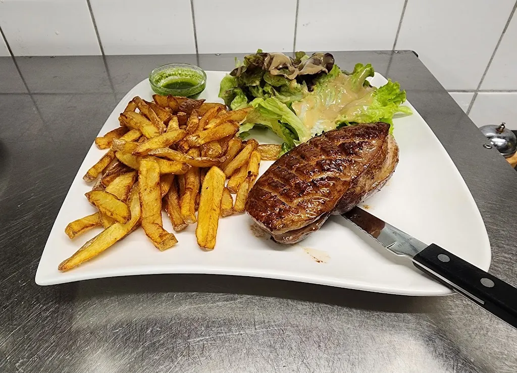 Bistrot Nostimo_Lagnieu_slider_image_3