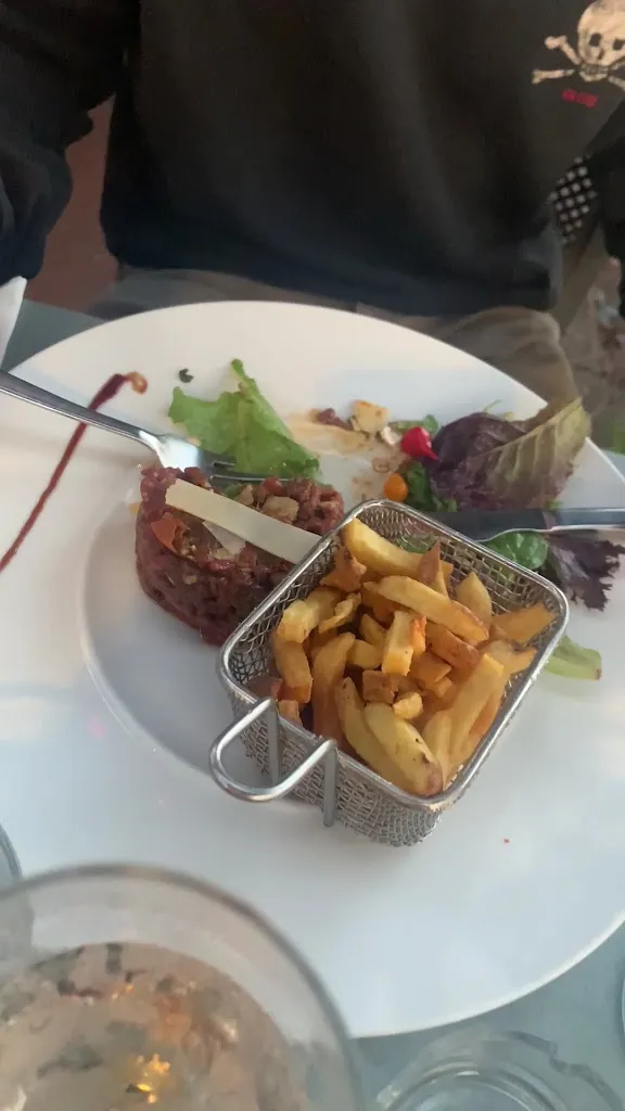 Bar Restaurant Le Golfy - Port de La Palmyre_Mathes_slider_image_2