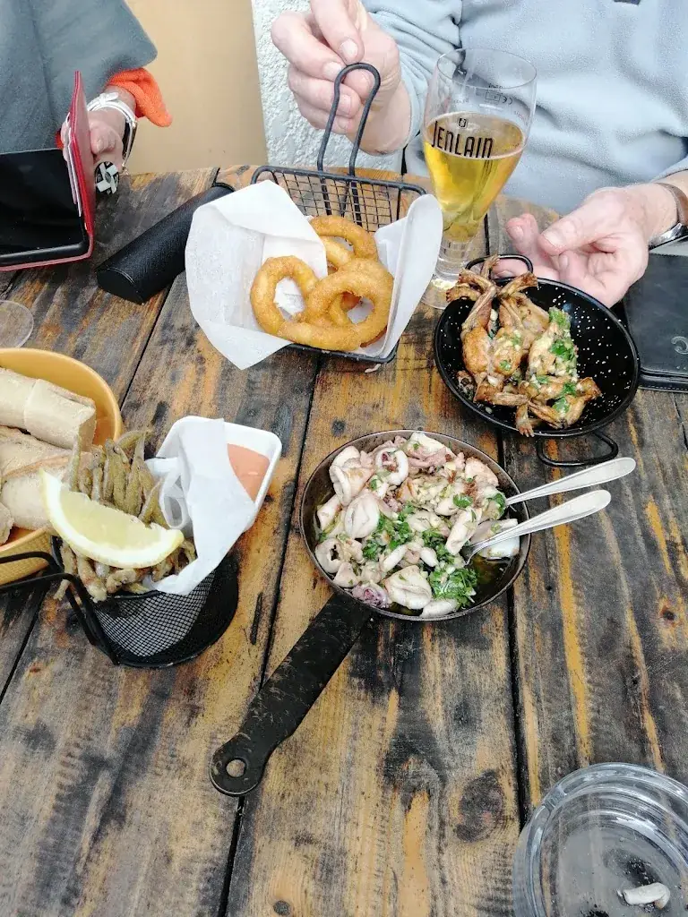 Menü_Les Copains d'abord_Mathes_Bild_5