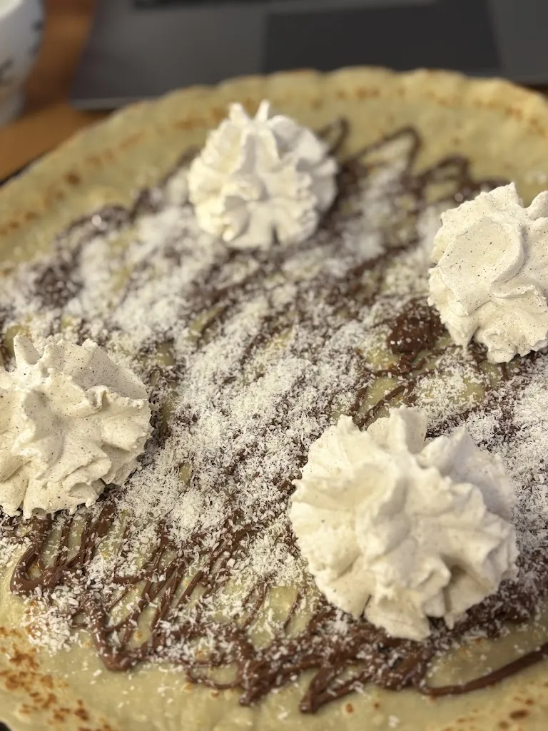 Laurine Poutrain_Au Palet du Breton_Lagnieu_review