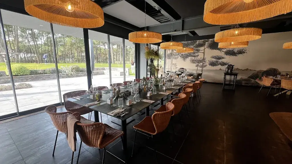 Fanny Morineau_Restaurant Le Rhino´s Club_Mathes_review