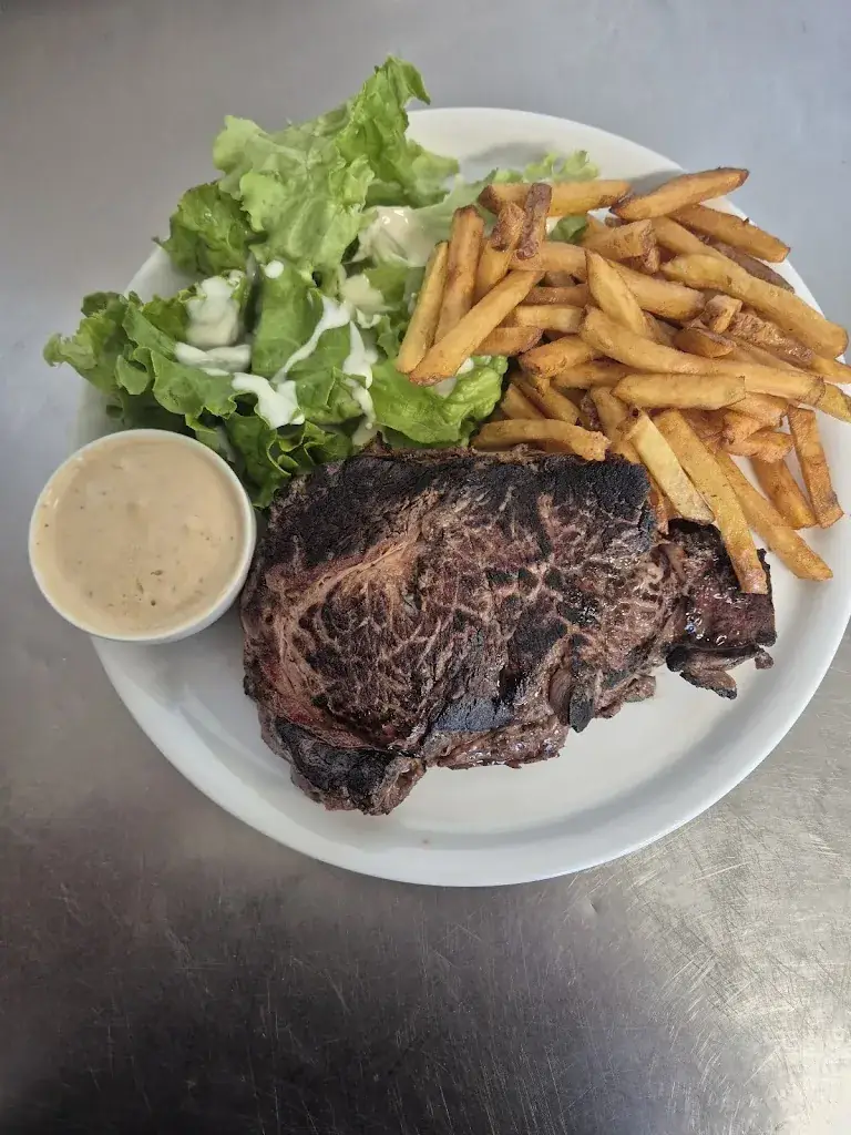 Restaurant O'Bercail_Lezay_slider_image_1