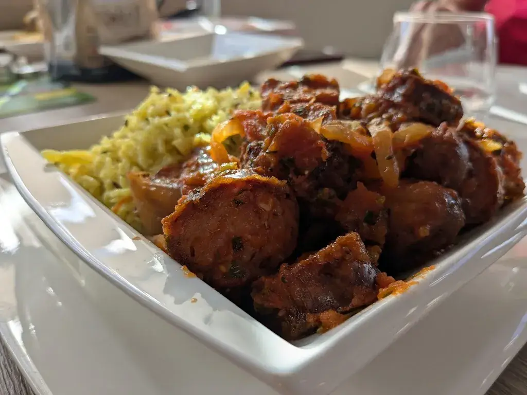 Arnø ᛃᛓᛝᛞᛟ *⃣_Traiteur et restaurant vente à emporter Saveurs métissées Linars_Linars_review