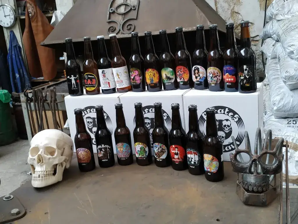 PIRATES DU CLAIN restaurant in Ligugé