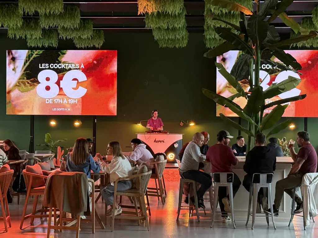 Kevin Secundino_Henri Food Court | Pau - Lescar_Lescar_recensione