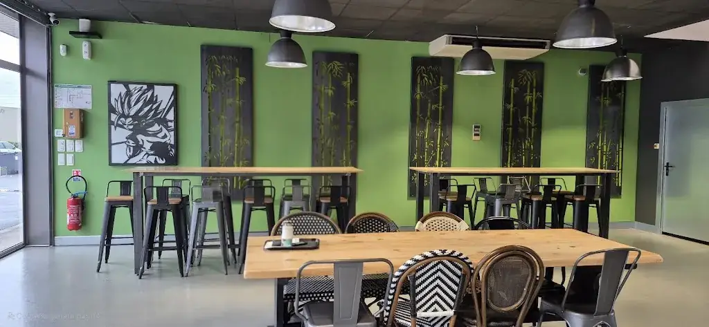 TCHIN-TCHIN WOK restaurant in Lescar