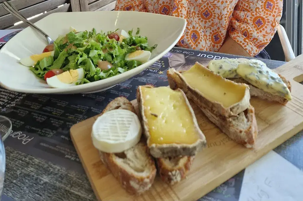 Le Canari_Arnac-Pompadour_slider_image_1