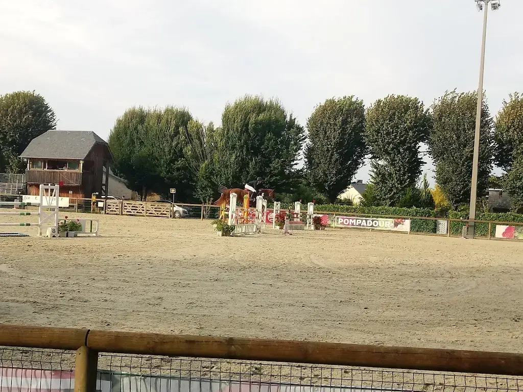 Le Canari_Arnac-Pompadour_slider_image_3