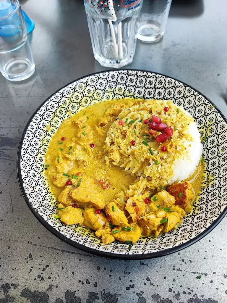 Emmanuel Engel_Le Mojo._Saint-Julien-en-Born_review