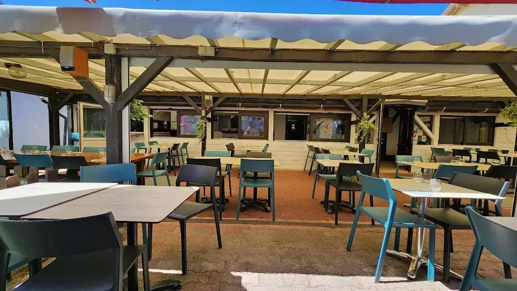 Les Pénates_Saint-Julien-en-Born_slider_image_2