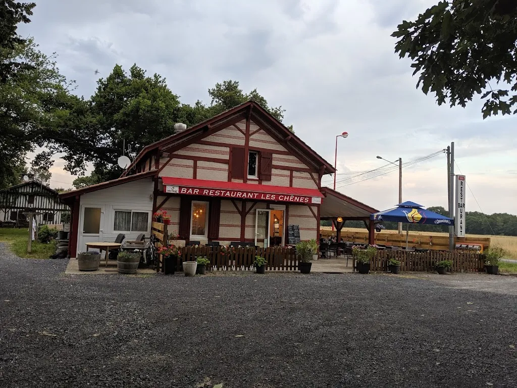 Andreas Kintscher_Bar Restaurant Les Chenes_Saint-Julien-en-Born_review