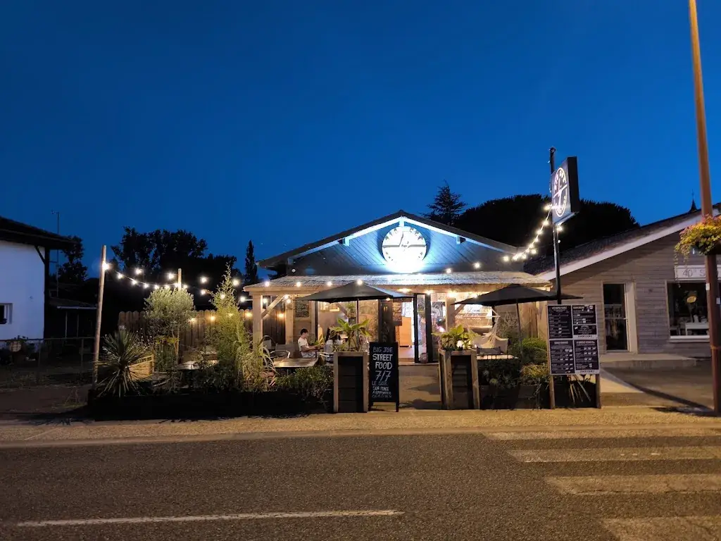 Tim White_BIG JOE_Saint-Julien-en-Born_recensione