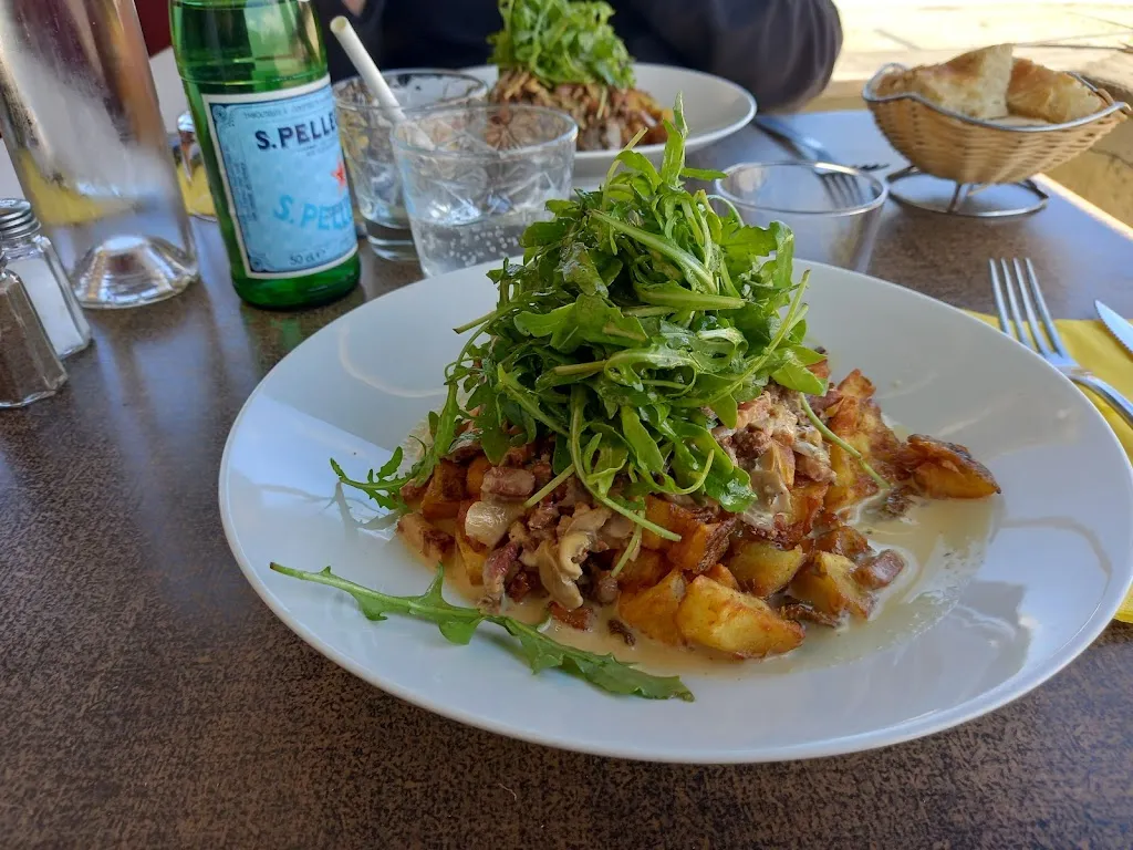 Franck LG_Bar La Pibale_Saint-Julien-en-Born_review