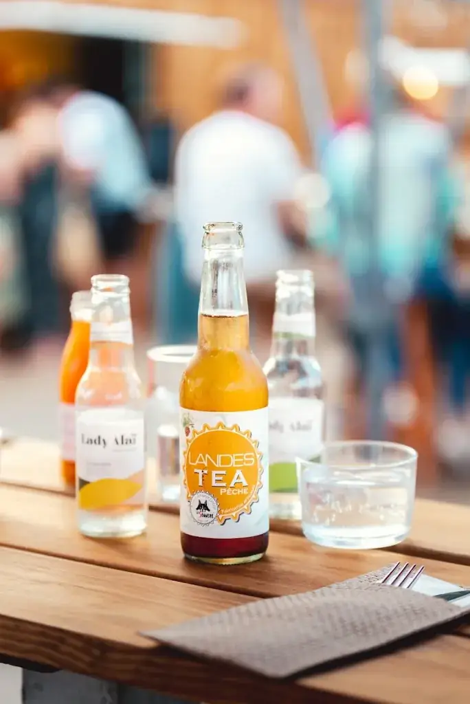 Comptoir Bohème_Saint-Julien-en-Born_slider_image_2