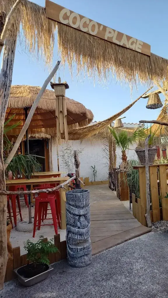 Sophie Dutrey_Le Coco'tier_Saint-Julien-en-Born_review