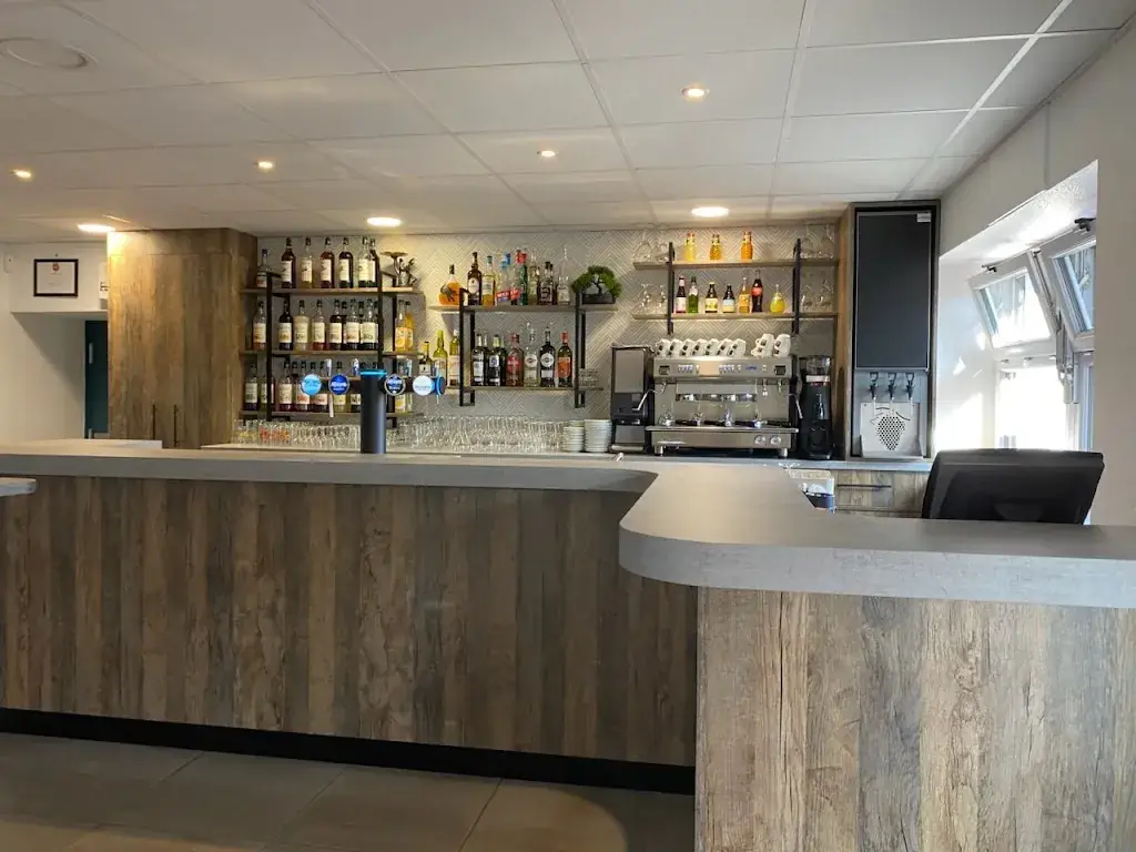 La Petite Auberge - Restaurant- Bar - Hôtel restaurante en Yssingeaux