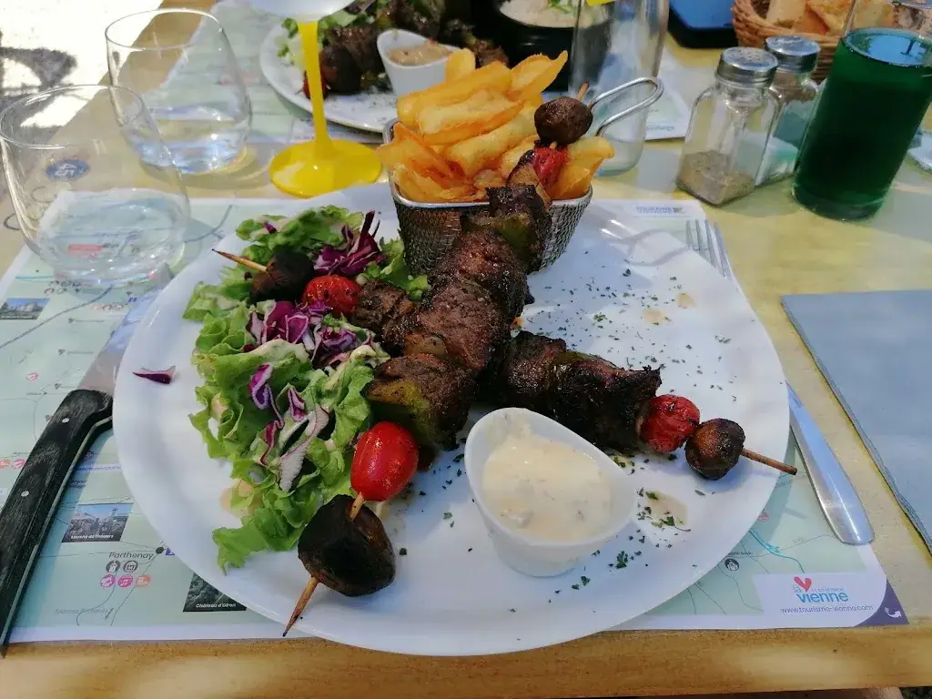 Bernie Noel_La Taverne d'Epicure Loudun_Loudun_review