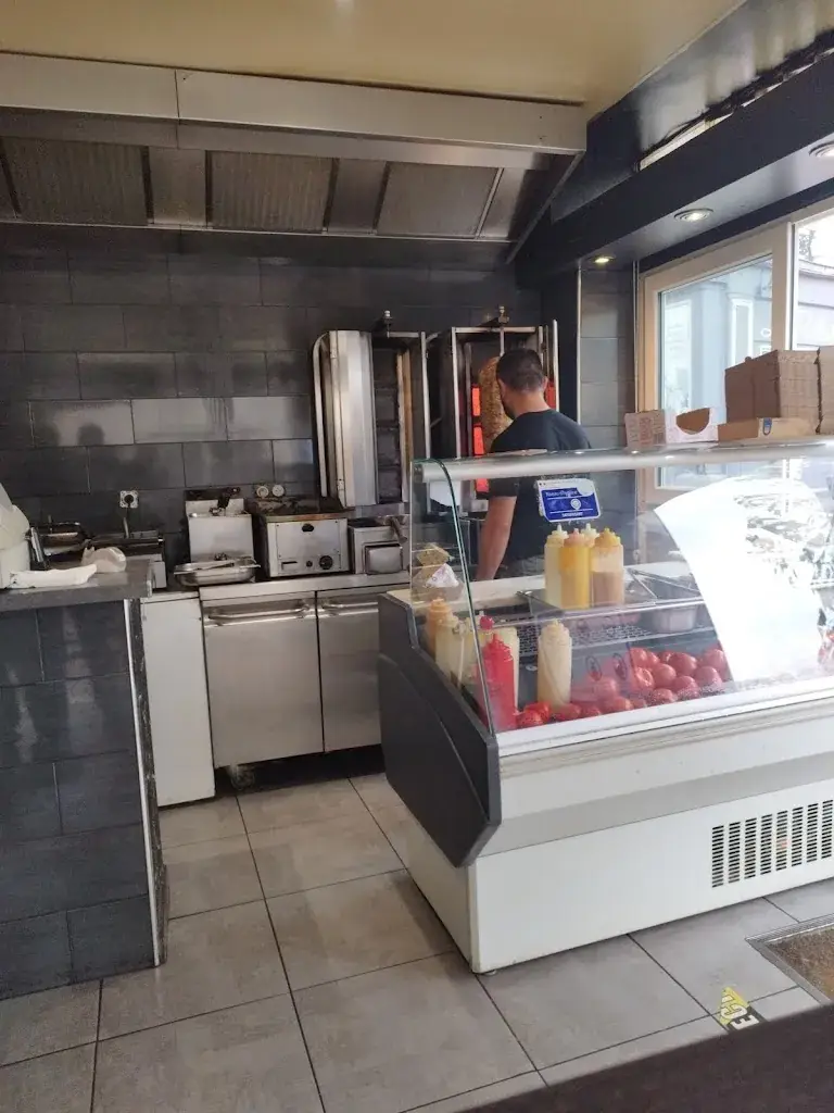 Pierre Nicolas_Loudun Tacos Kebab_Loudun_review