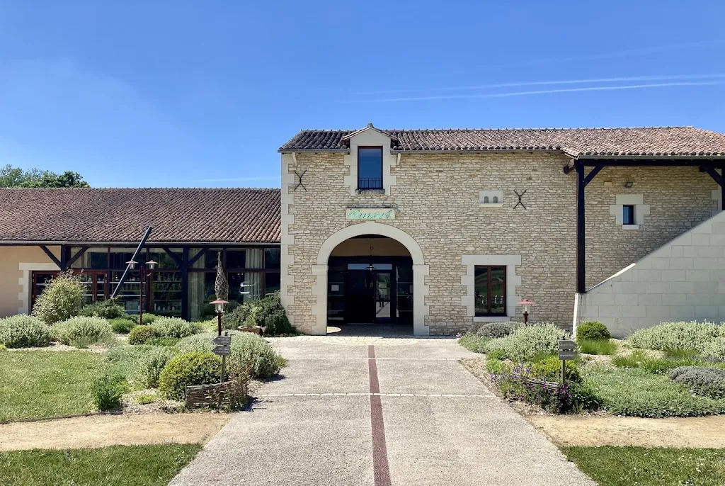 ash turner_Auberge De La Briande_Chalais_review