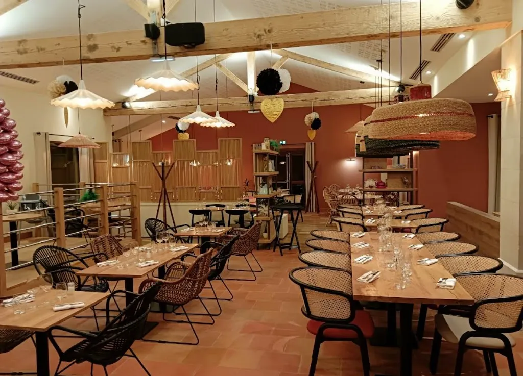 Auberge De La Briande restaurant in Chalais