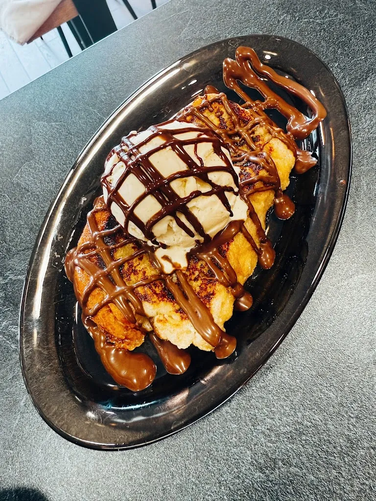 Cozy Coffee_Trois-Moutiers_slider_image_2