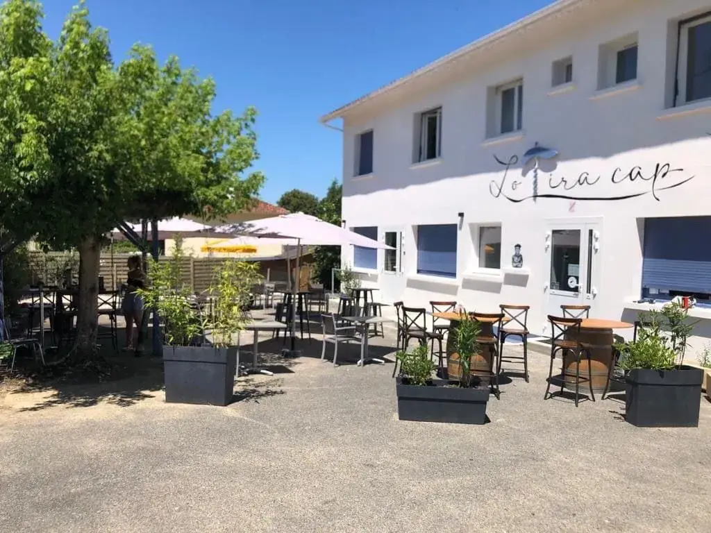 Lo Tira Cap_Lahourcade_slider_image_3