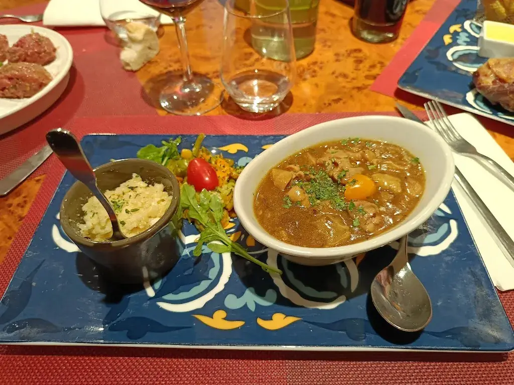 Le Trinquet_Oloron-Sainte-Marie_slider_image_3