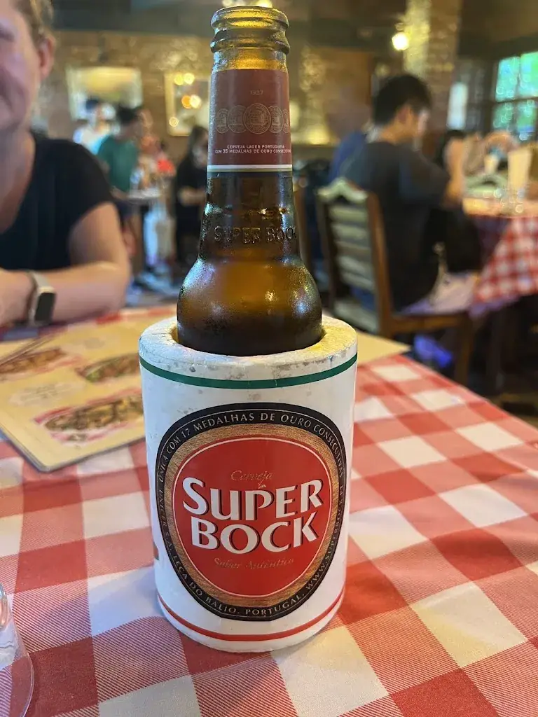 Melissa Eisner_Fernando's Restaurant_Macao黑沙海灘9號號地下_review