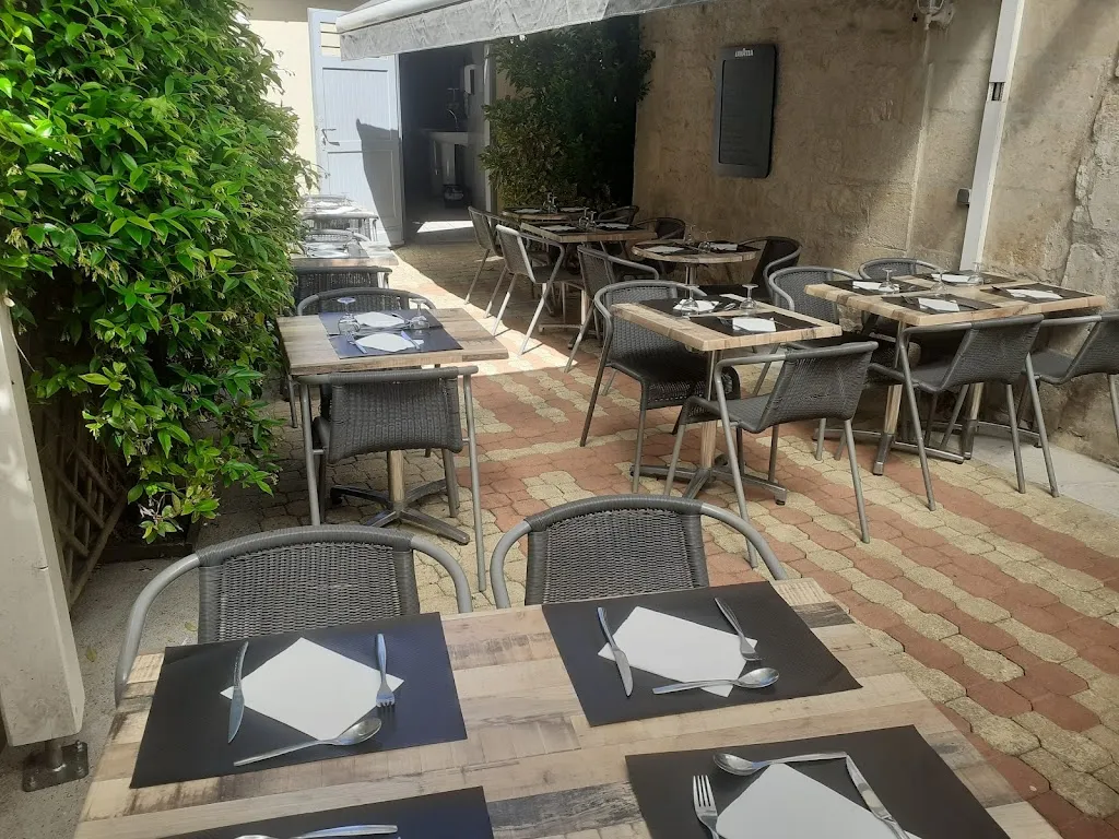 Le Chêne Vert - Restaurant, Bar, PMU, FDJ, Soirées Concert restaurant à Magné