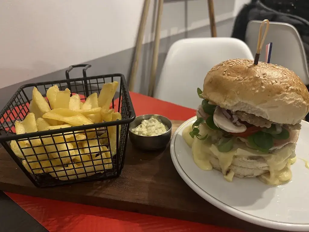 LEMagnachon_Magnac-Laval_slider_image_3