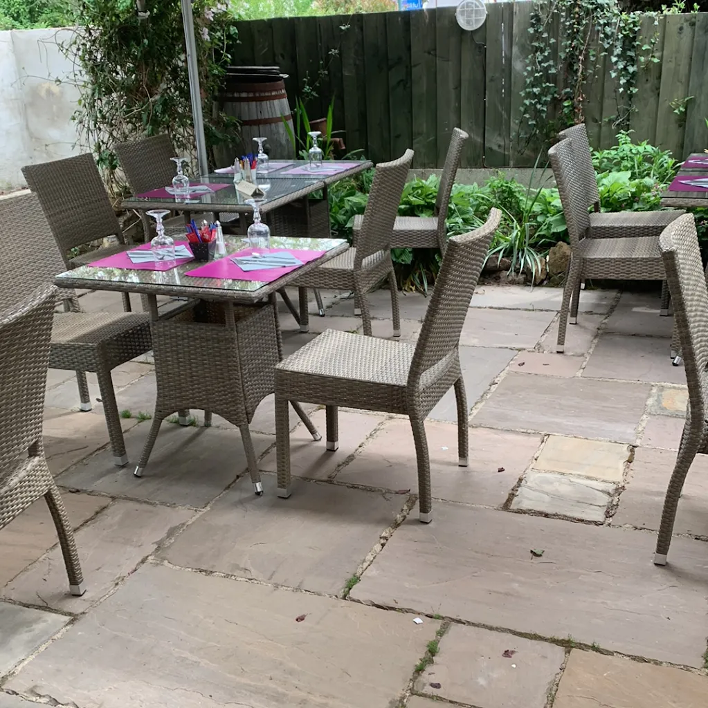 Cafe de la Gare restaurante en Magnac-Laval