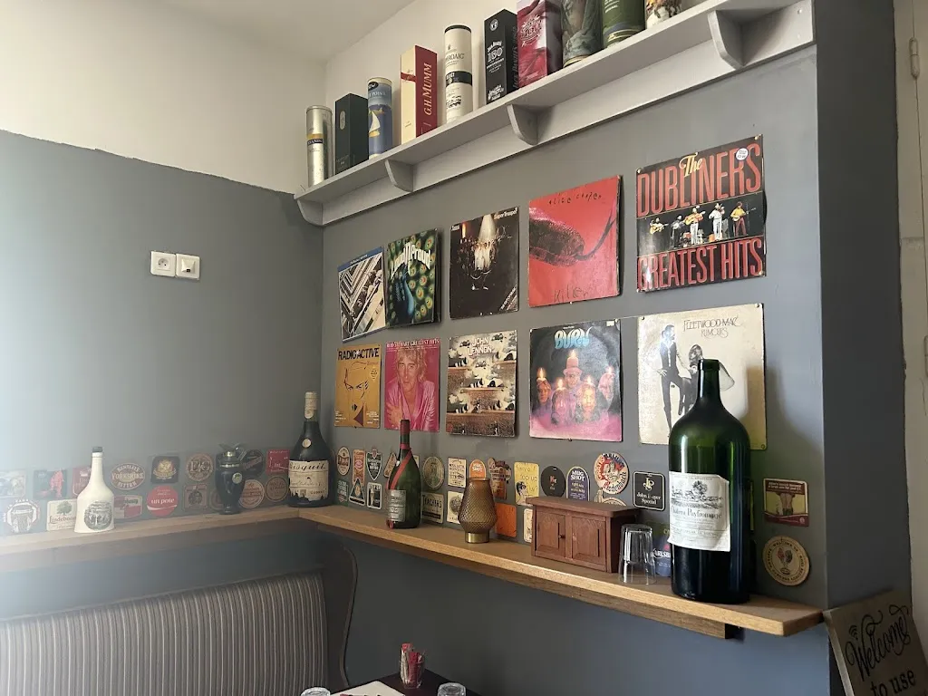 Cafe de la Gare_Magnac-Laval_slider_image_2