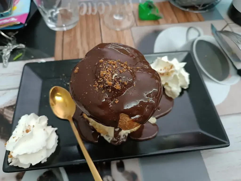 Restaurant Le Marais Fleuri_Marans_slider_image_3