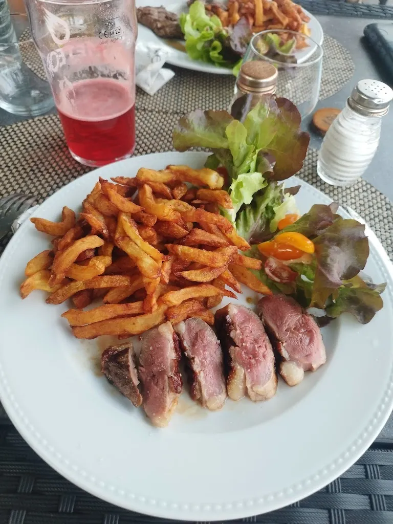 L'Entre 2B - Restaurant_Marcheprime_slider_image_3