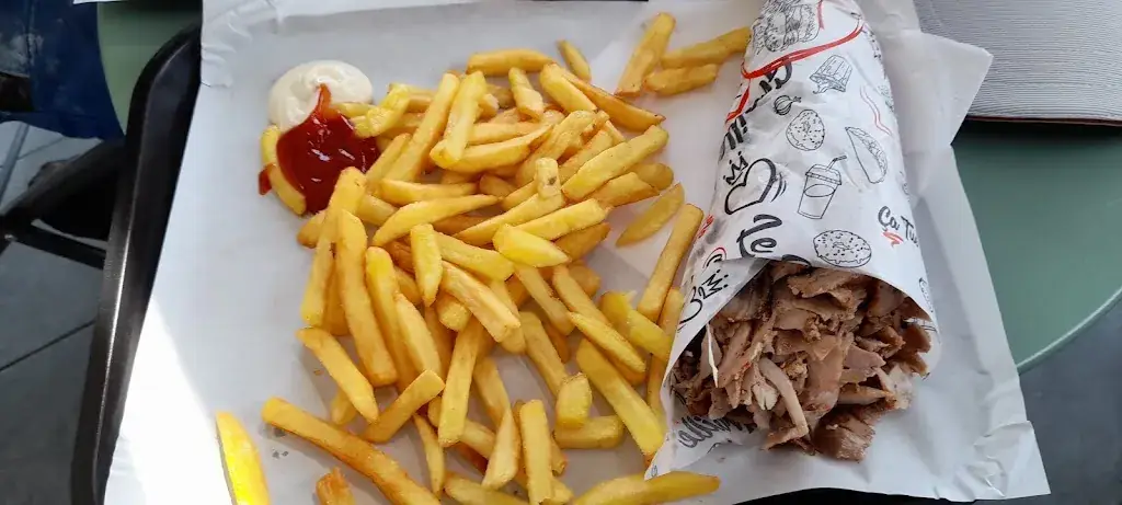 Cedric Kopec_O'cheese Naan_Marcheprime_review