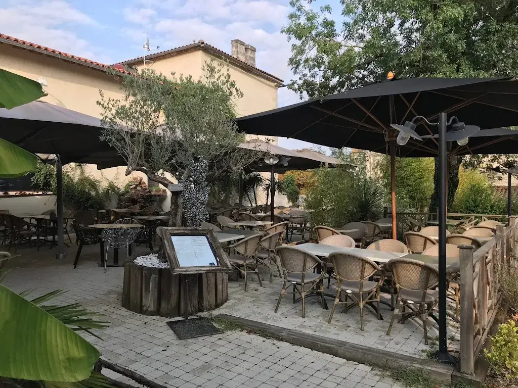 L Auberge de L Abbaye ristorante a Saint-Amant-de-Boixe
