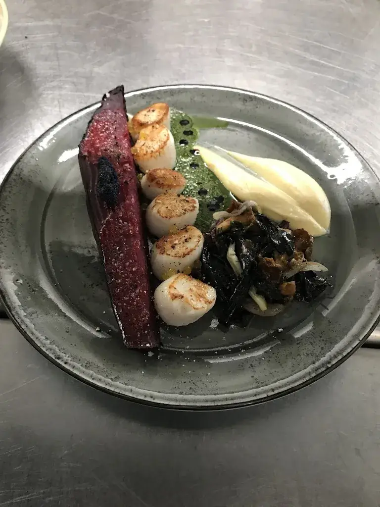 L Auberge de L Abbaye_Saint-Amant-de-Boixe_slider_image_2