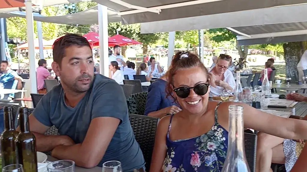 Les Pieds Dans L'eau_Marcillac-la-Croisille_slider_image_2