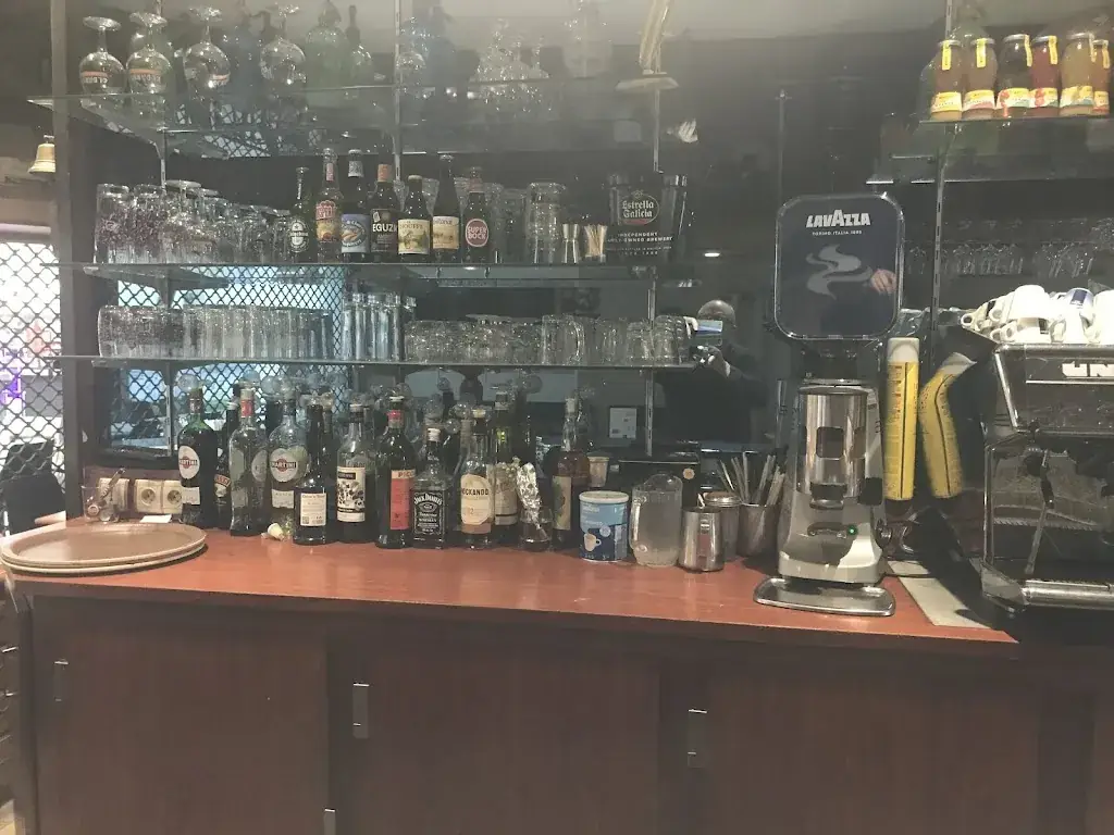 Le Bistrot Bar à Bord_Mazères-Lezons_slider_image_3