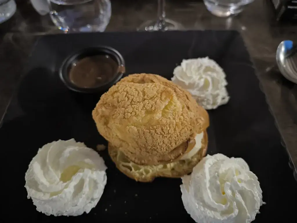 Restaurant Ô petit Gavroche_Montpon-Ménestérol_slider_image_3