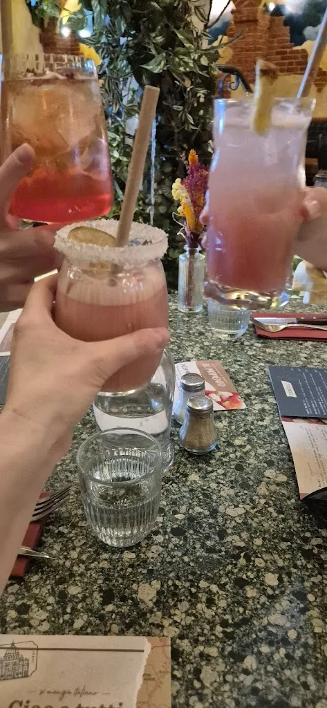 Julia Locatelli_Ciao A Tutti_Mérignac_review