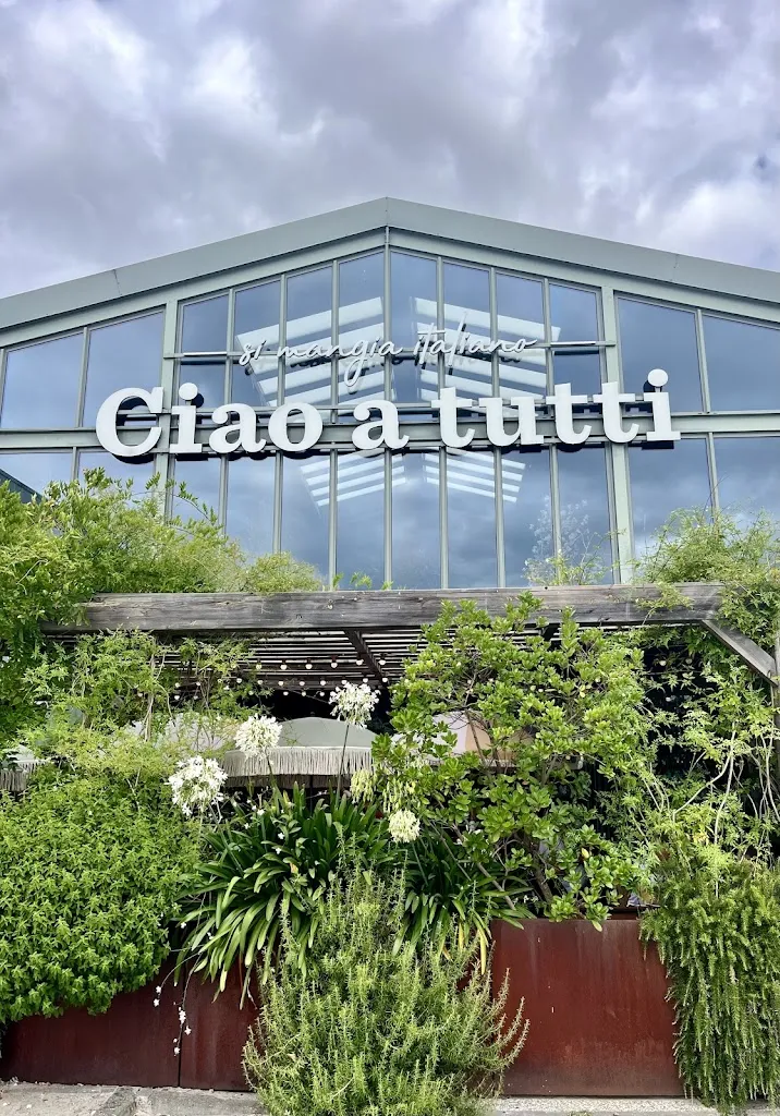 Femke van der Struik_Ciao A Tutti_Mérignac_review