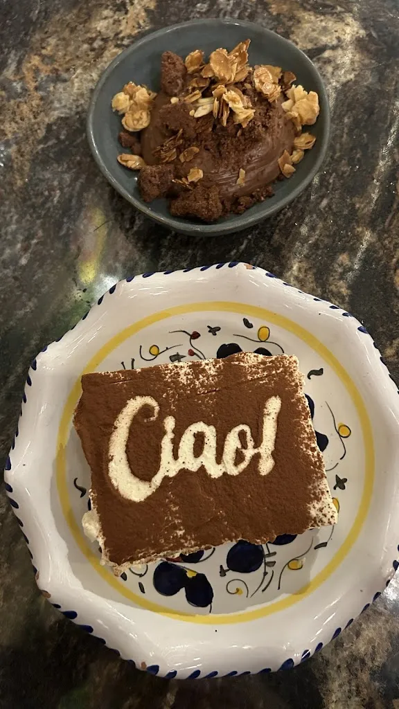 Lieke van Uhm_Ciao A Tutti_Mérignac_review