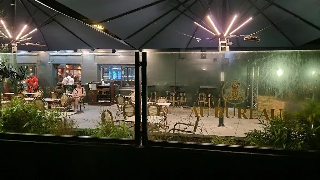 Tomek Ikea_Au Bureau - Pub et Brasserie_Mérignac_review