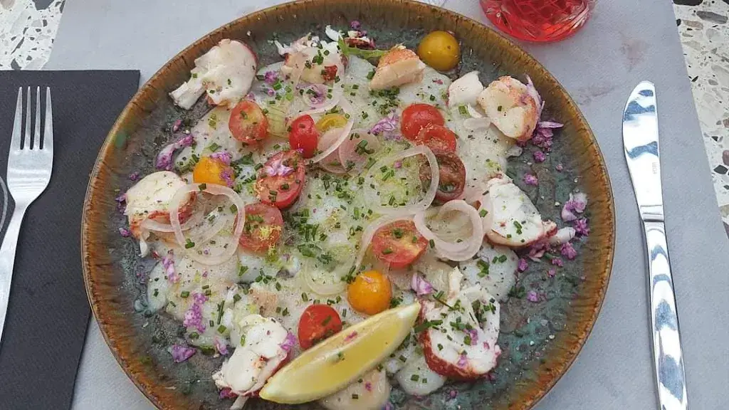 Edmundo José Rodrigues_Le Bistrot du Port de Meschers sur Gironde_Meschers-sur-Gironde_review