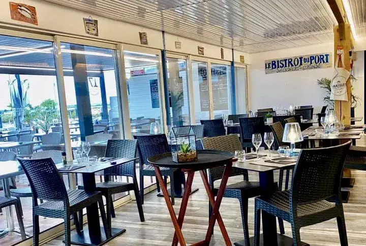 Le Bistrot du Port de Meschers sur Gironde restaurant in Meschers-sur-Gironde