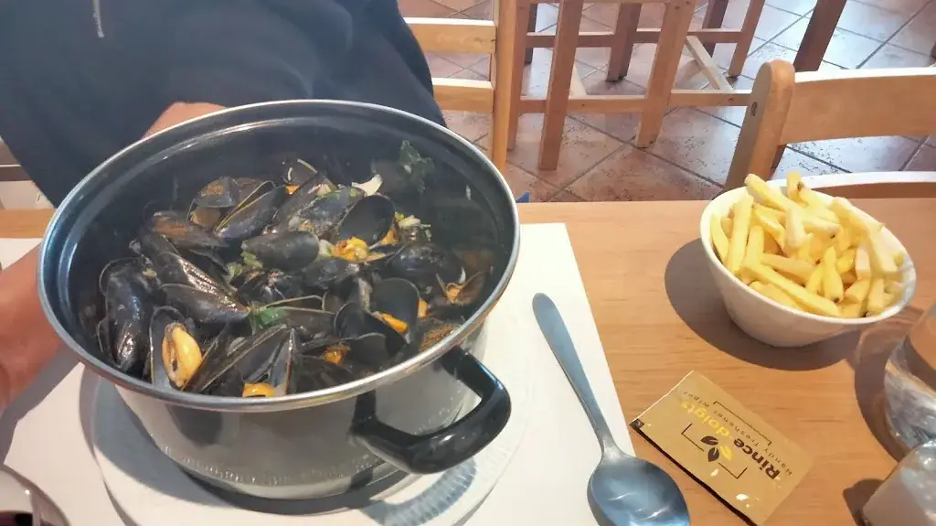 Mackenzie Rough_Le Mille Sabords_Meschers-sur-Gironde_Bewertung