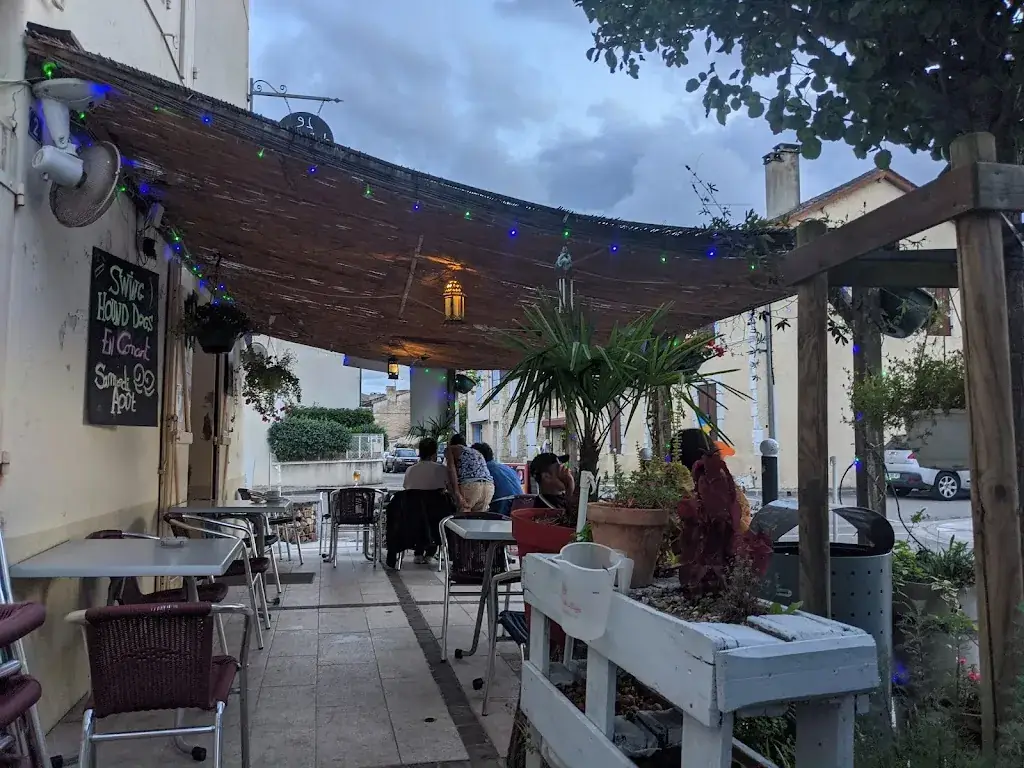 Le Petit Troquet ristorante a Couthures-sur-Garonne