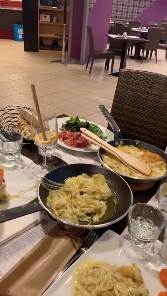 Relais Valcastel_Lanobre_slider_image_2